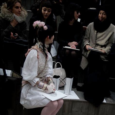 grimes chanel 2013|Grimes At The Chanel Spring/Summer 2013 Haute.